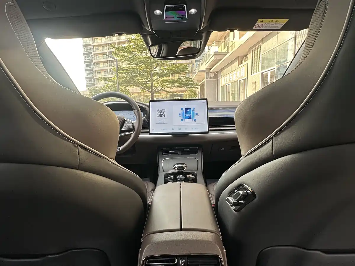 BYD Han 2022 DM-i 121KM Premium Edition фото 25