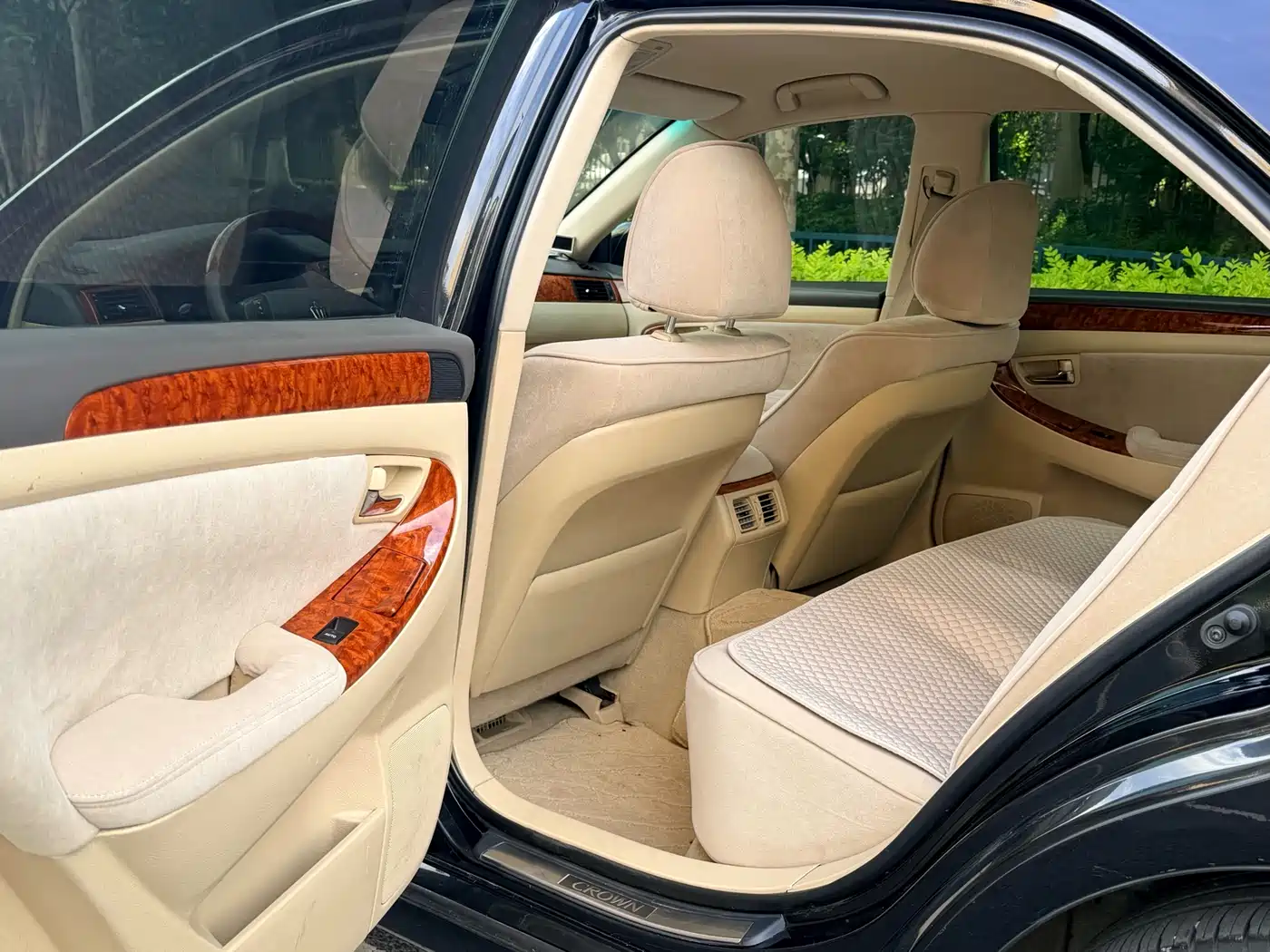 Toyota Crown 2005 Model 2.5L Royal фото 9