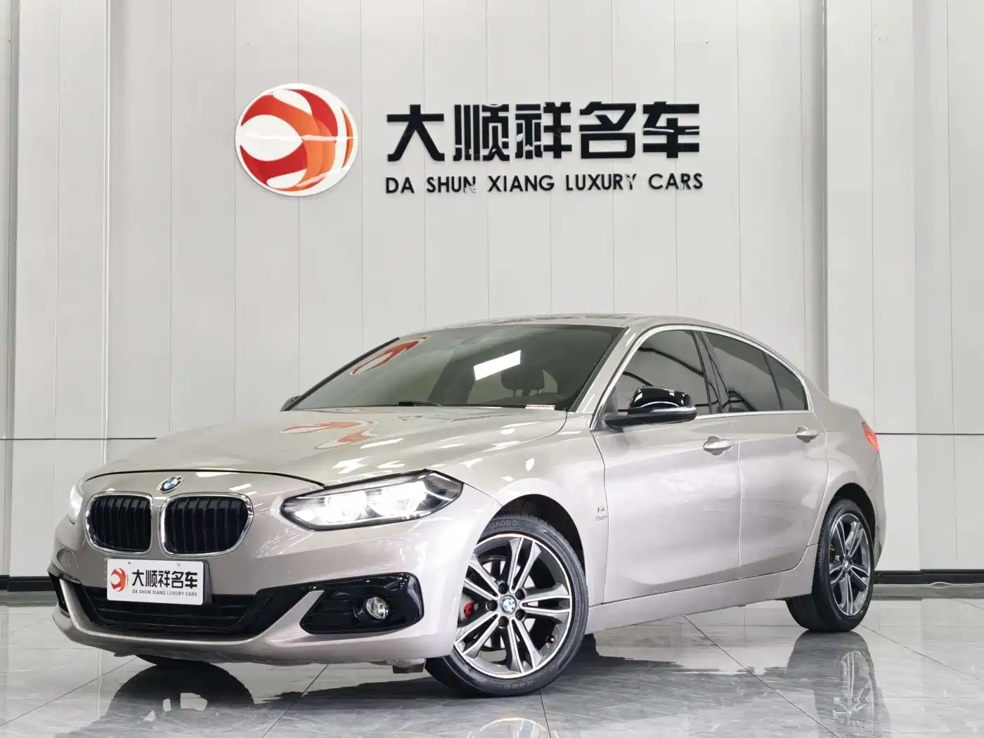 BMW 1 Series 2018 118i Sport Edition