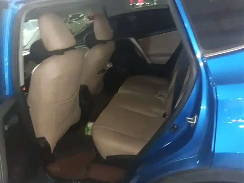 Toyota RAV4 Rongfang 2016 2.0L CVT 2WD Trend (China V) фото 17