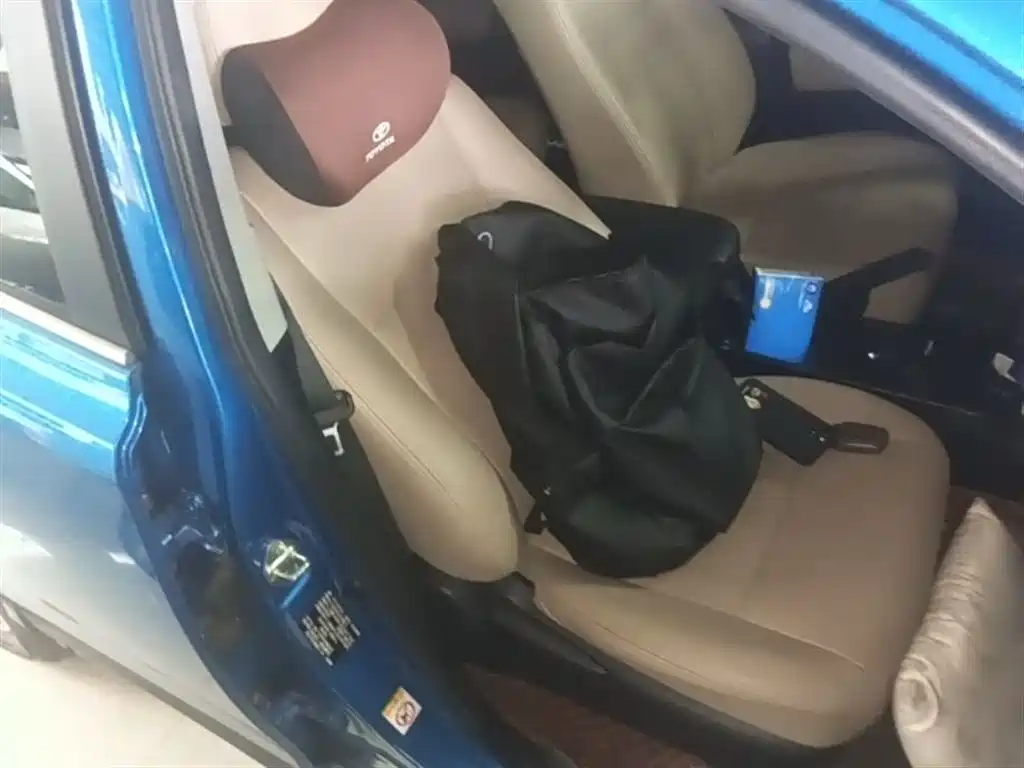 Toyota RAV4 Rongfang 2016 2.0L CVT 2WD Trend (China V) фото 25