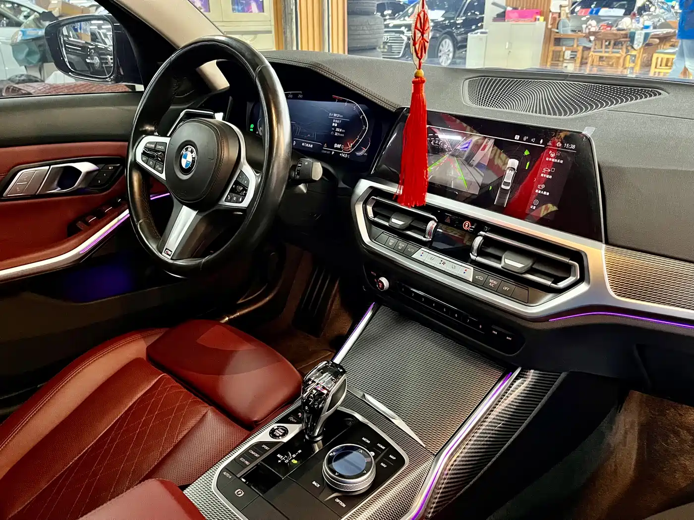 BMW 3 Series 2022 Facelift 325Li M Sport Shadow Edition фото 15