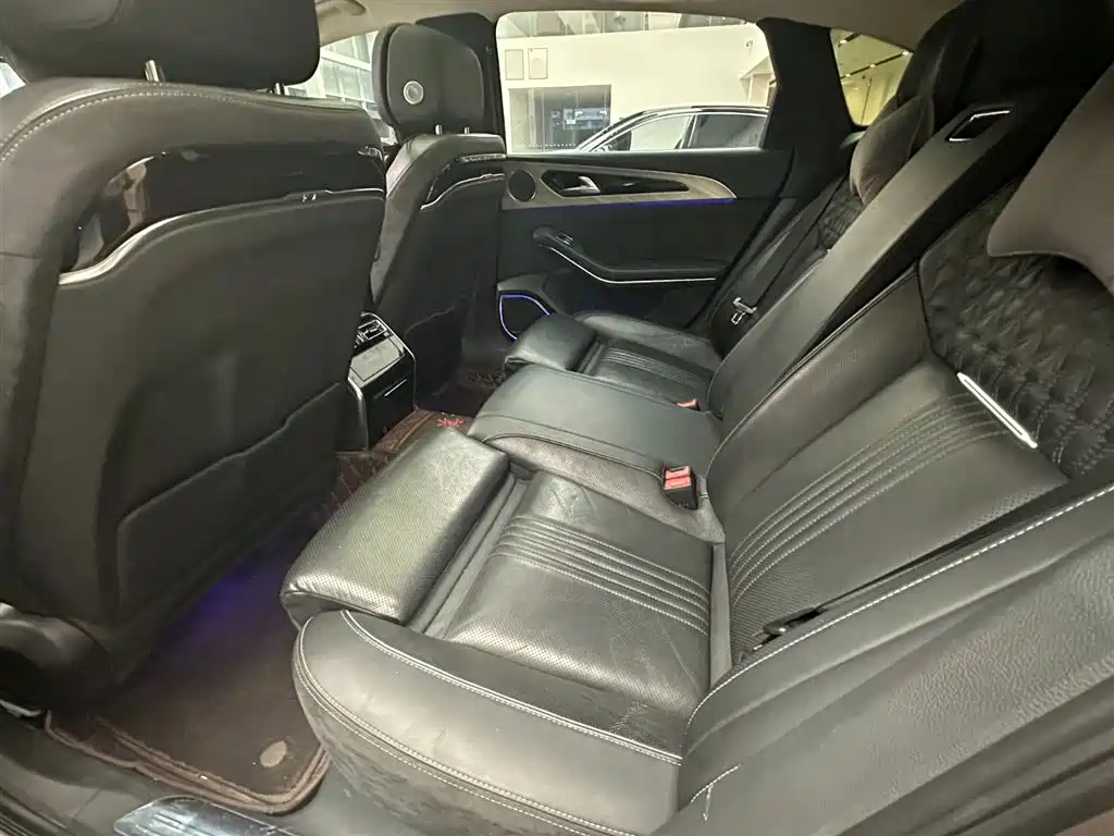 Hongqi H9 2020 2020 2.0T Smart Connection Qi Chang Edition