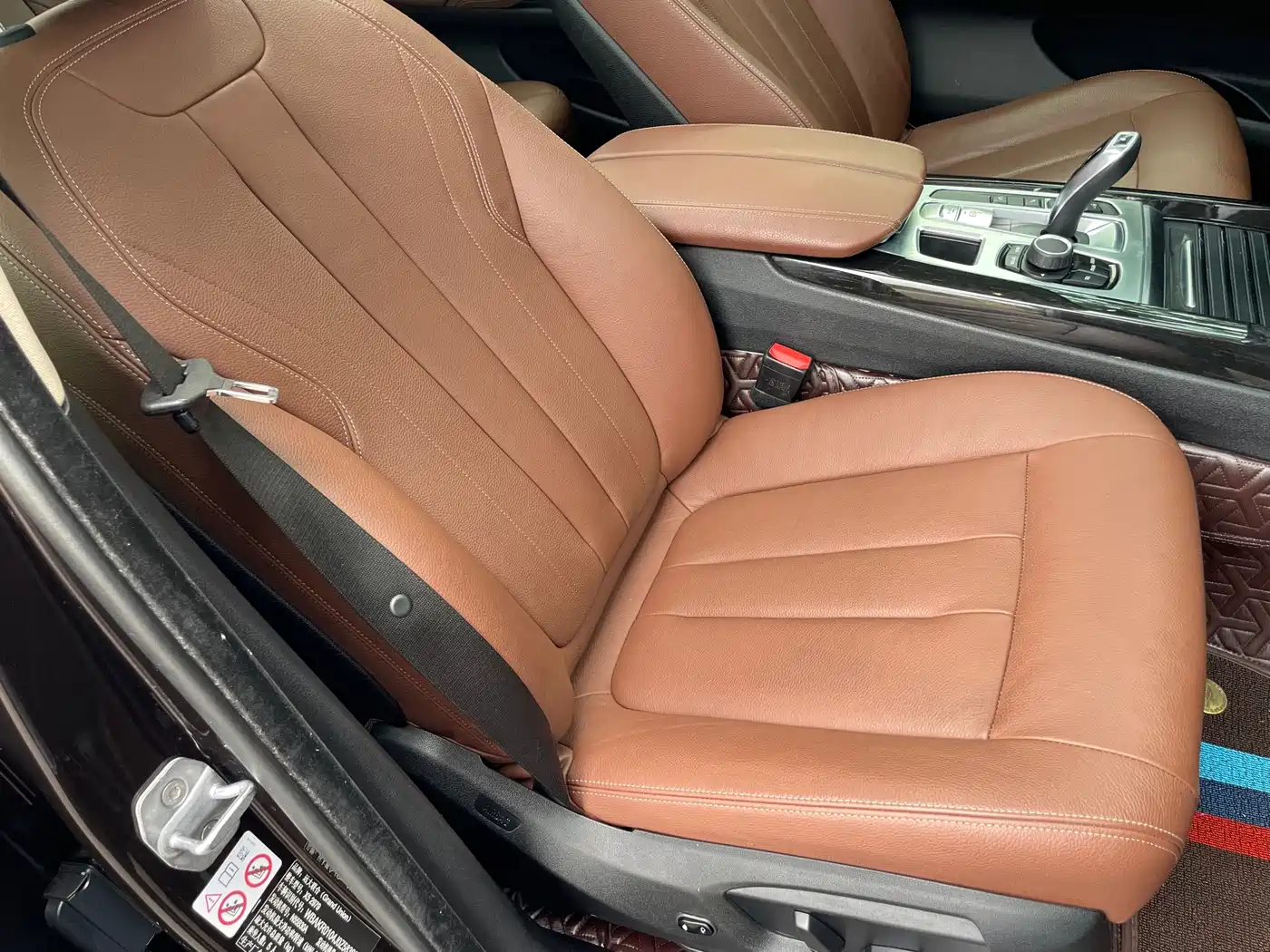 BMW X5 (Import) 2018 xDrive35i Elegant Model фото 15
