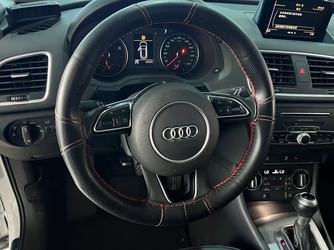 Фото 18 - Audi Q3