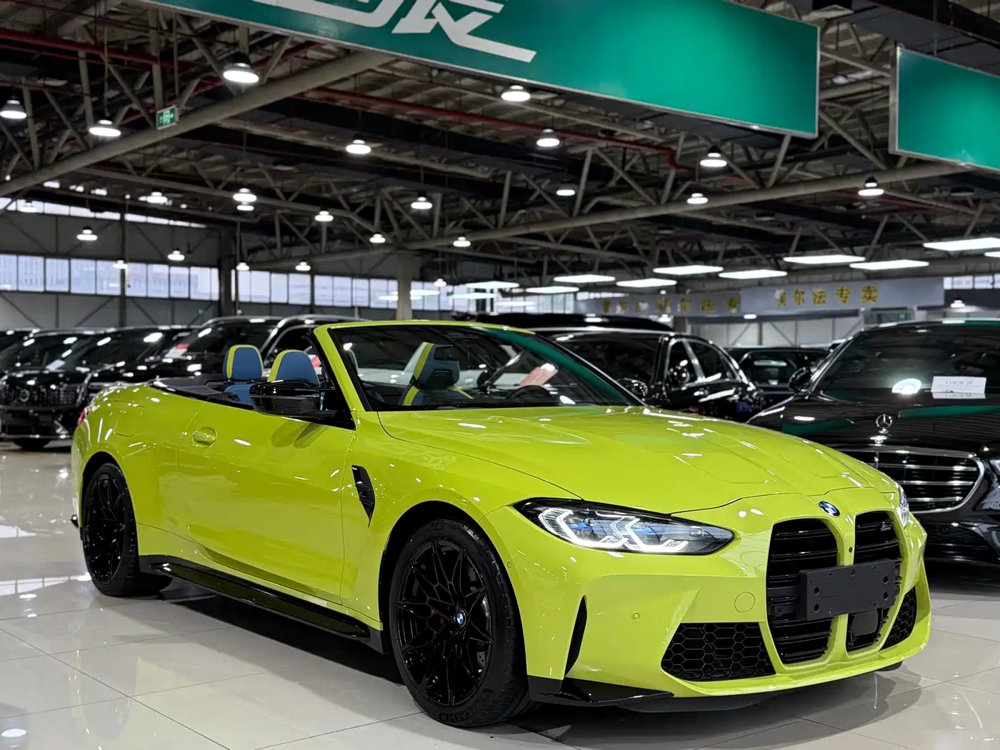 BMW M4