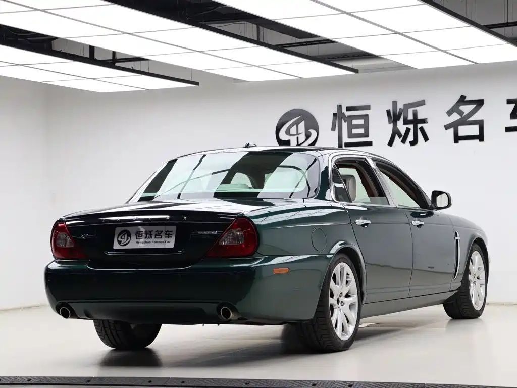 Jaguar XJ 2007 2005 Model XJ6L 3.0
