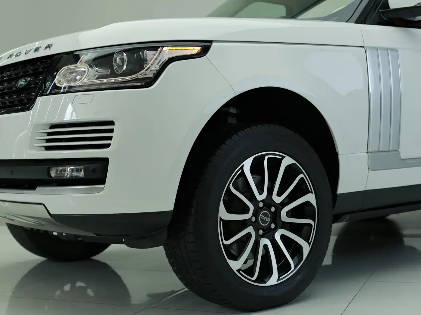 Land Rover Range Rover 2016 2016 3.0 SC V6 Vogue