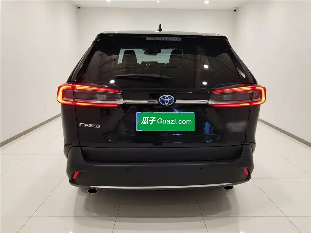 Toyota Wildlander 2022 Hybrid 2.5L E-CVT FWD Luxury PLUS Edition фото 4