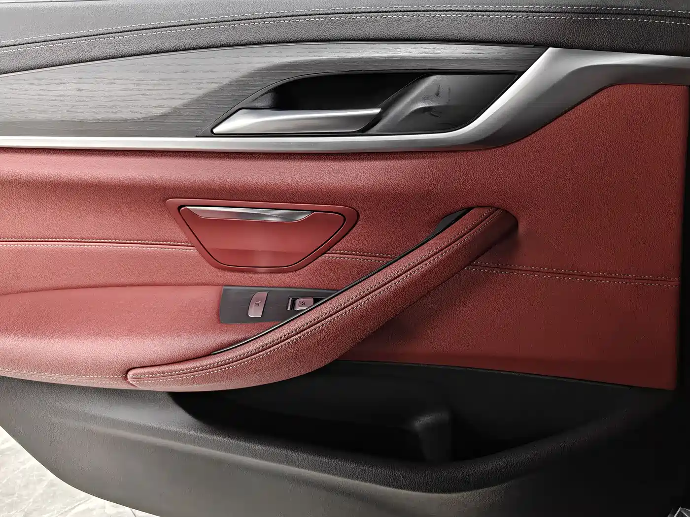 BMW 5 Series 2021 Facelift 530Li Leading M Sport Package фото 10