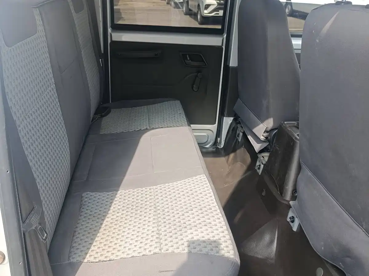 Wuling Motors Wuling Rongguang New Truck 2022 2021 1.8L Base Model Double Row Dual Rear Wheels LJ479Q6