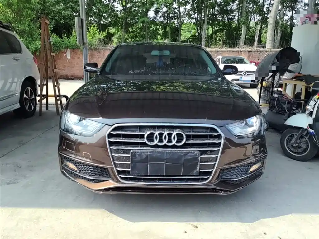 Audi A4L 2016 35 TFSI Heritage Edition S line Luxury фото 3