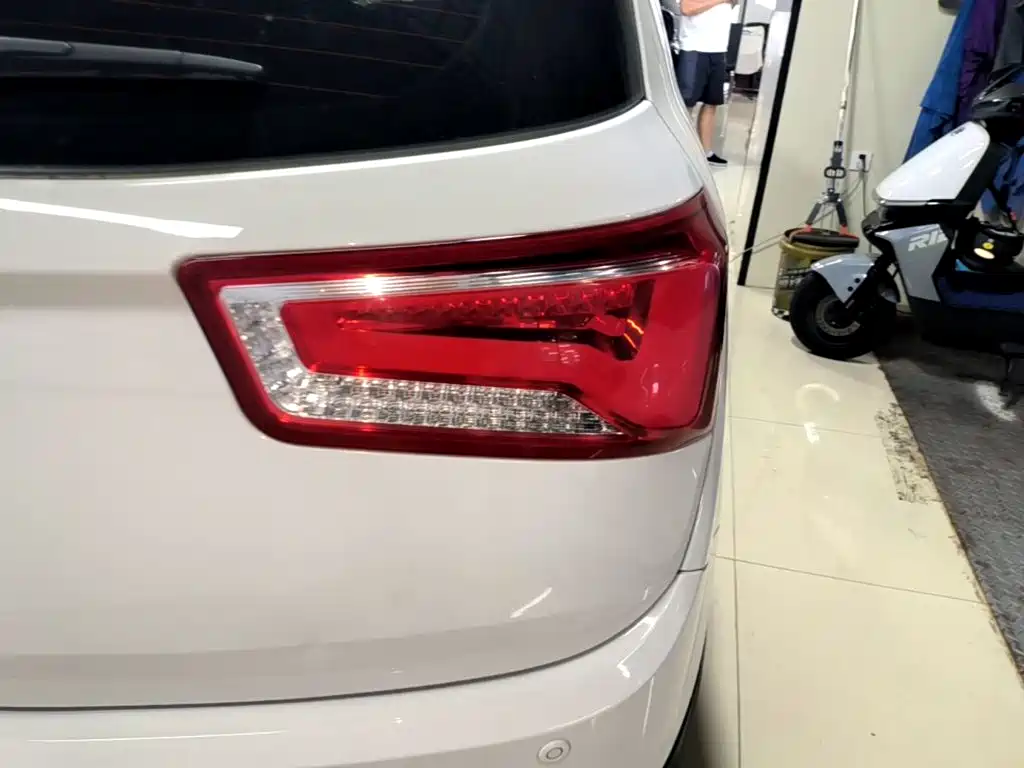 Baojun 560 2017 2016 1.8L iAMT Luxury