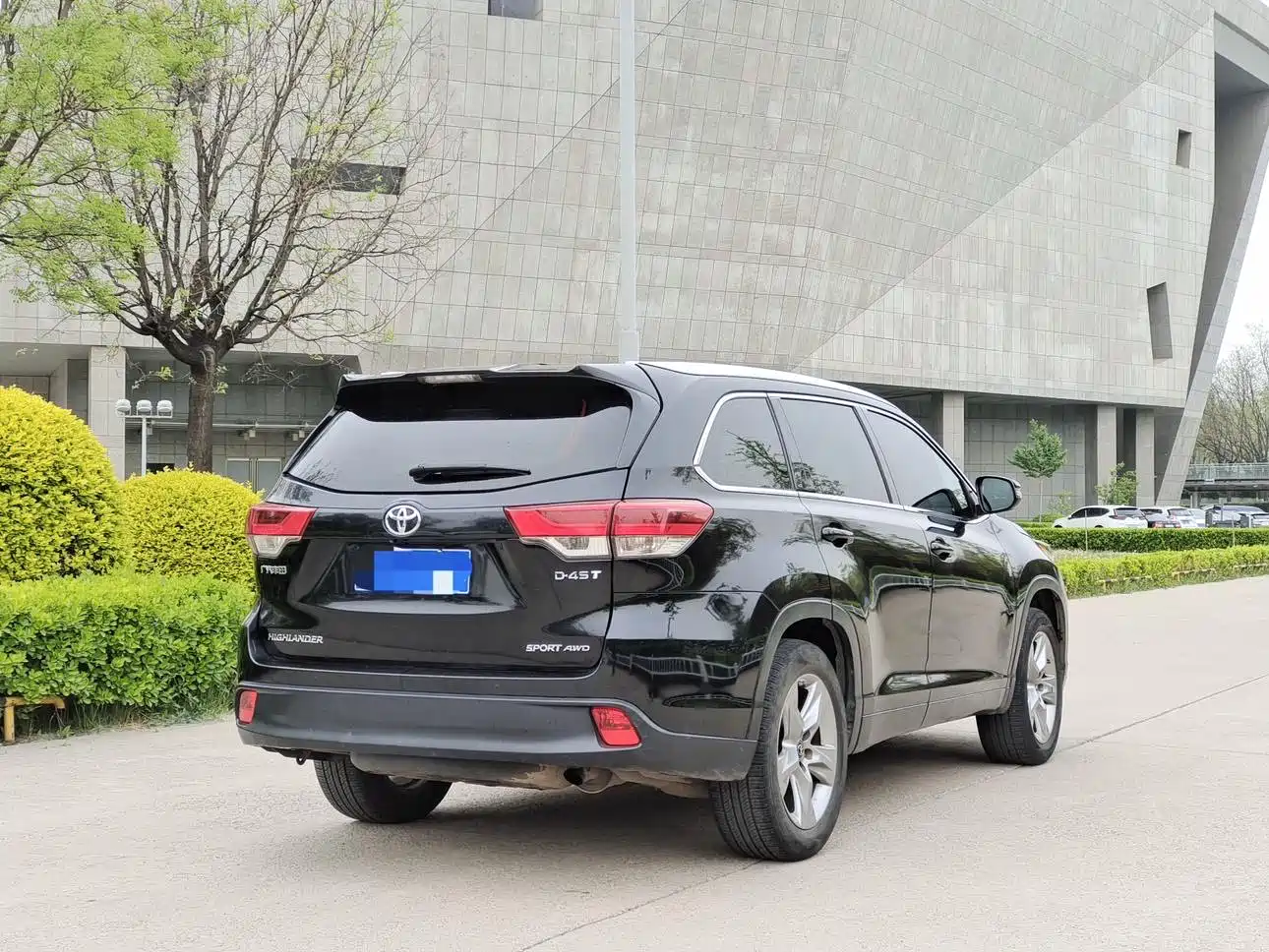 Toyota Highlander 2018 2.0T 4WD Luxury 7-seater China VI фото 12