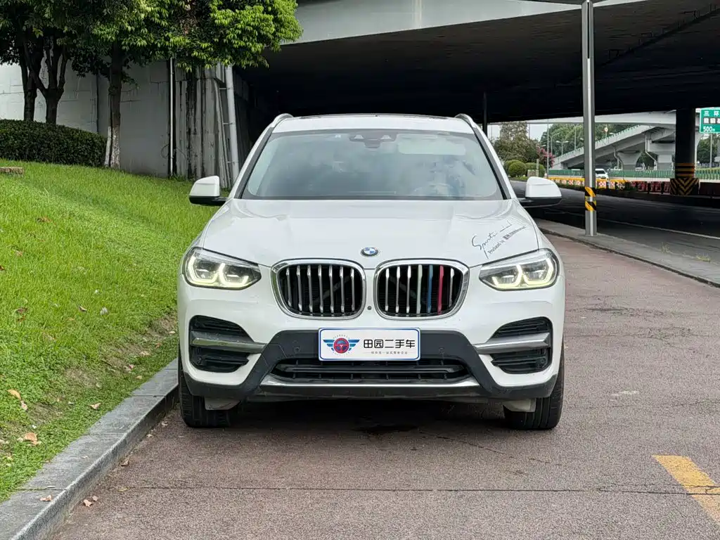 Фото 2 - BMW X3