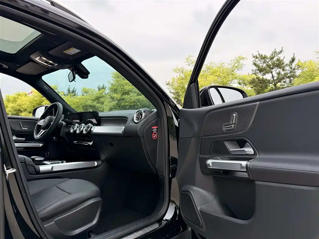 Mercedes-Benz GLB 2023 GLB 220 Dynamic фото 9