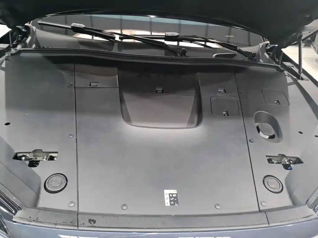 Фото 20 - NIO ES6