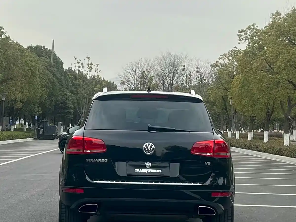 Volkswagen Touareg 2014 4.2L Standard фото 5