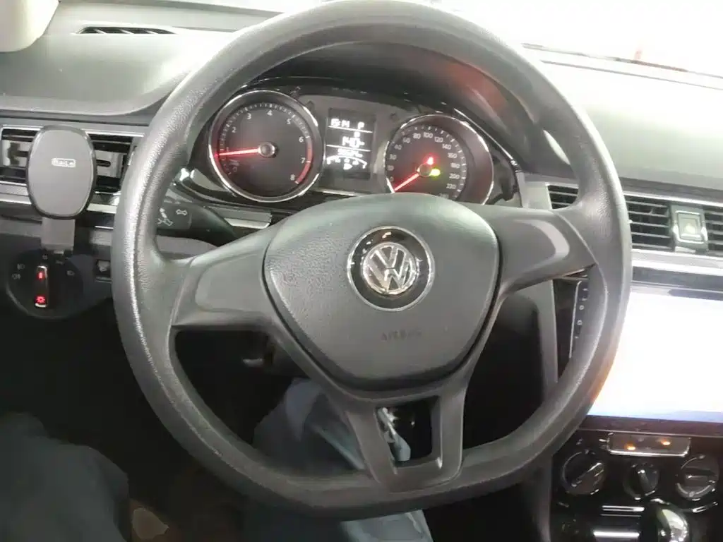 Volkswagen C-TREK 2018 2017 1.6L Automatic Comfort