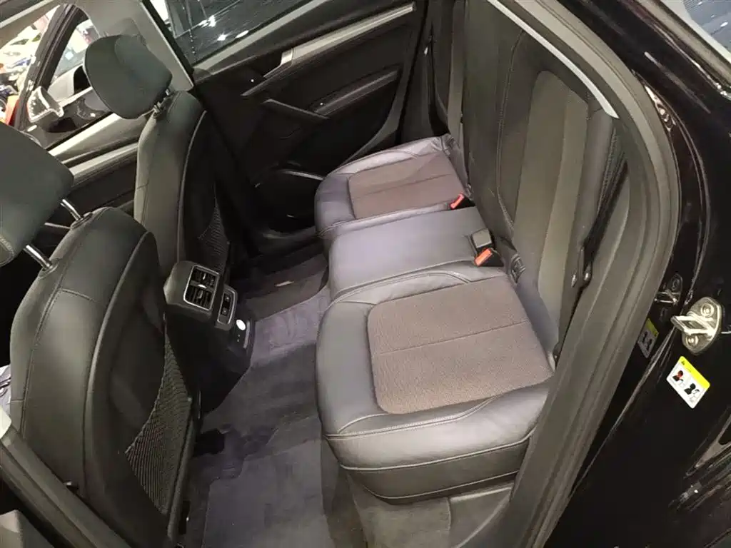 Audi Q5L 2018 45 TFSI Exclusive Fashion China VI фото 17