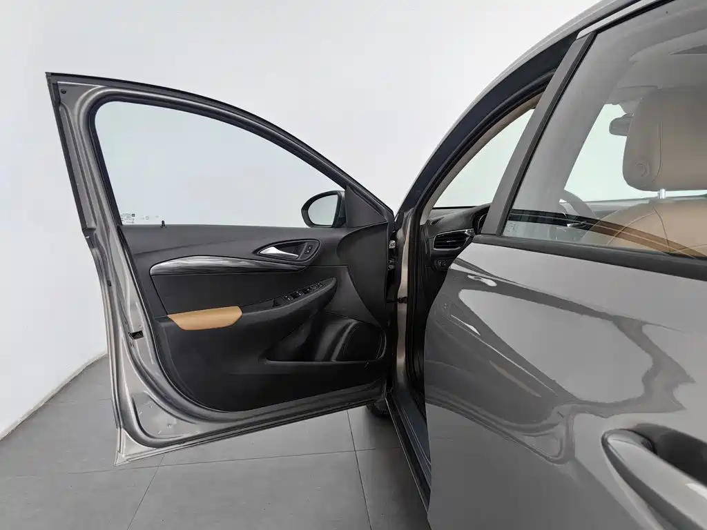Фото 8 - Buick Excelle