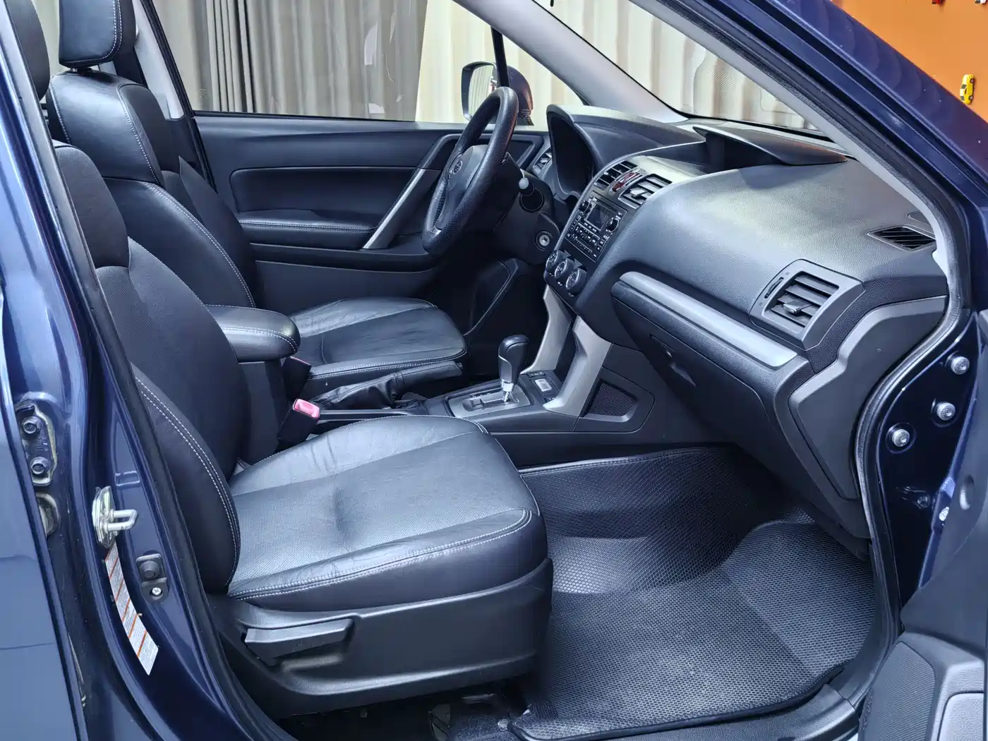 Subaru Forester 2013 2.0i Automatic Luxury Edition фото 12