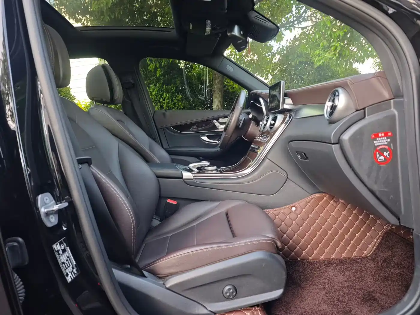 Mercedes-Benz GLC 2018 GLC 260 4MATIC Luxury фото 8