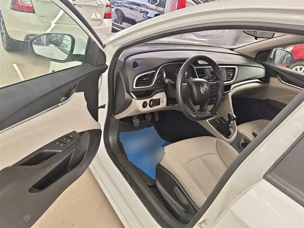 Buick Excelle 2015 15N Manual Progressive фото 12