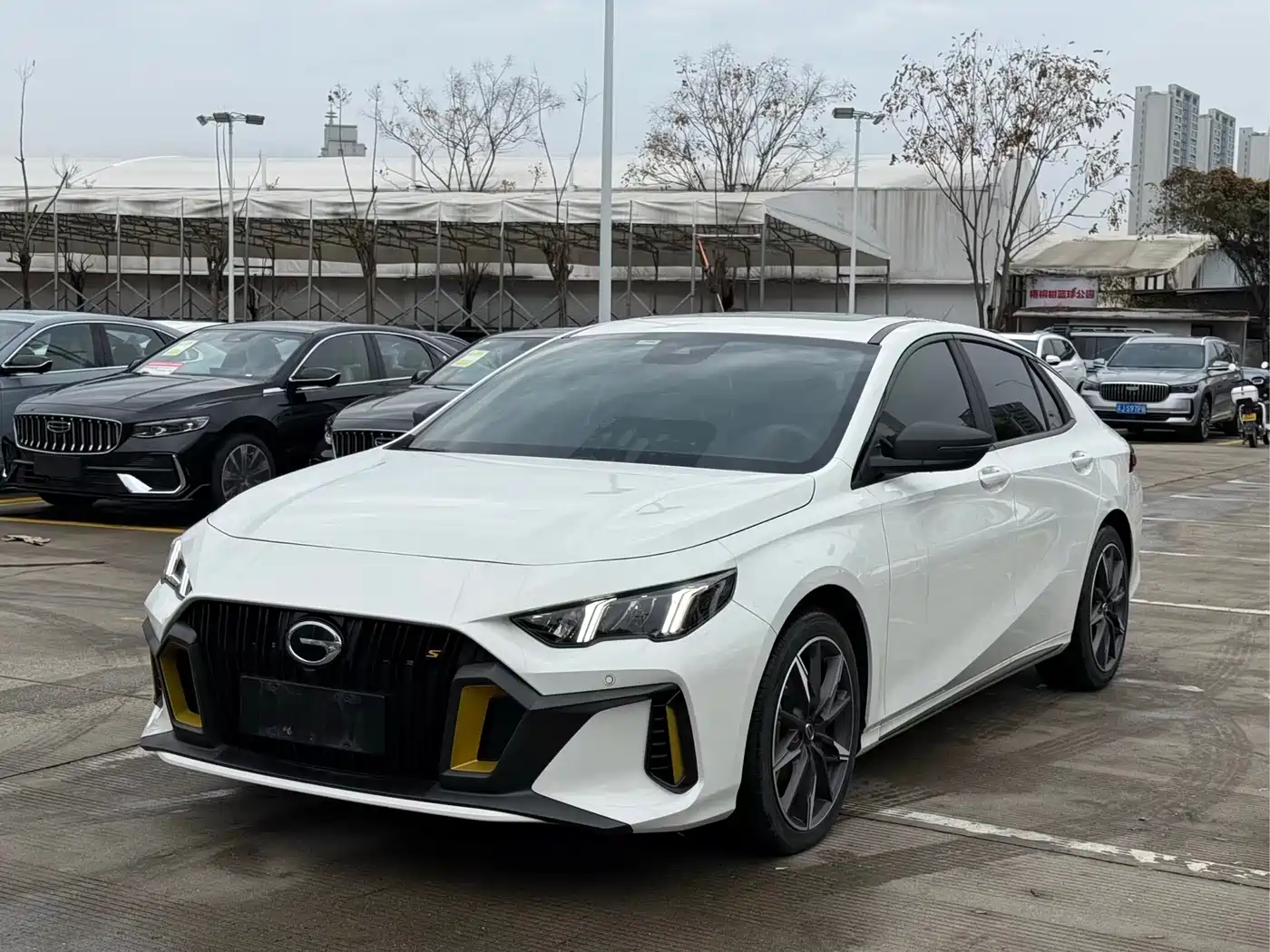 GAC Trumpchi Trumpchi Emkoo 2023 270T DCT J15 Edition
