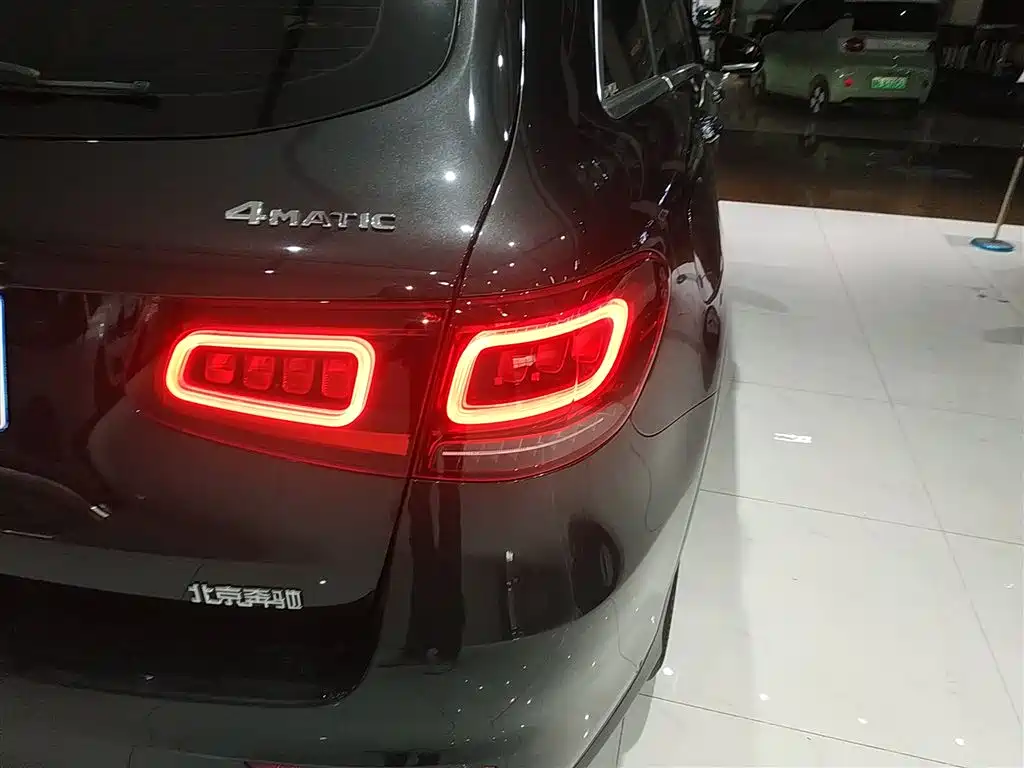 Mercedes-Benz GLC 2022 Facelift GLC 300 L 4MATIC Dynamic Collector's Edition фото 22