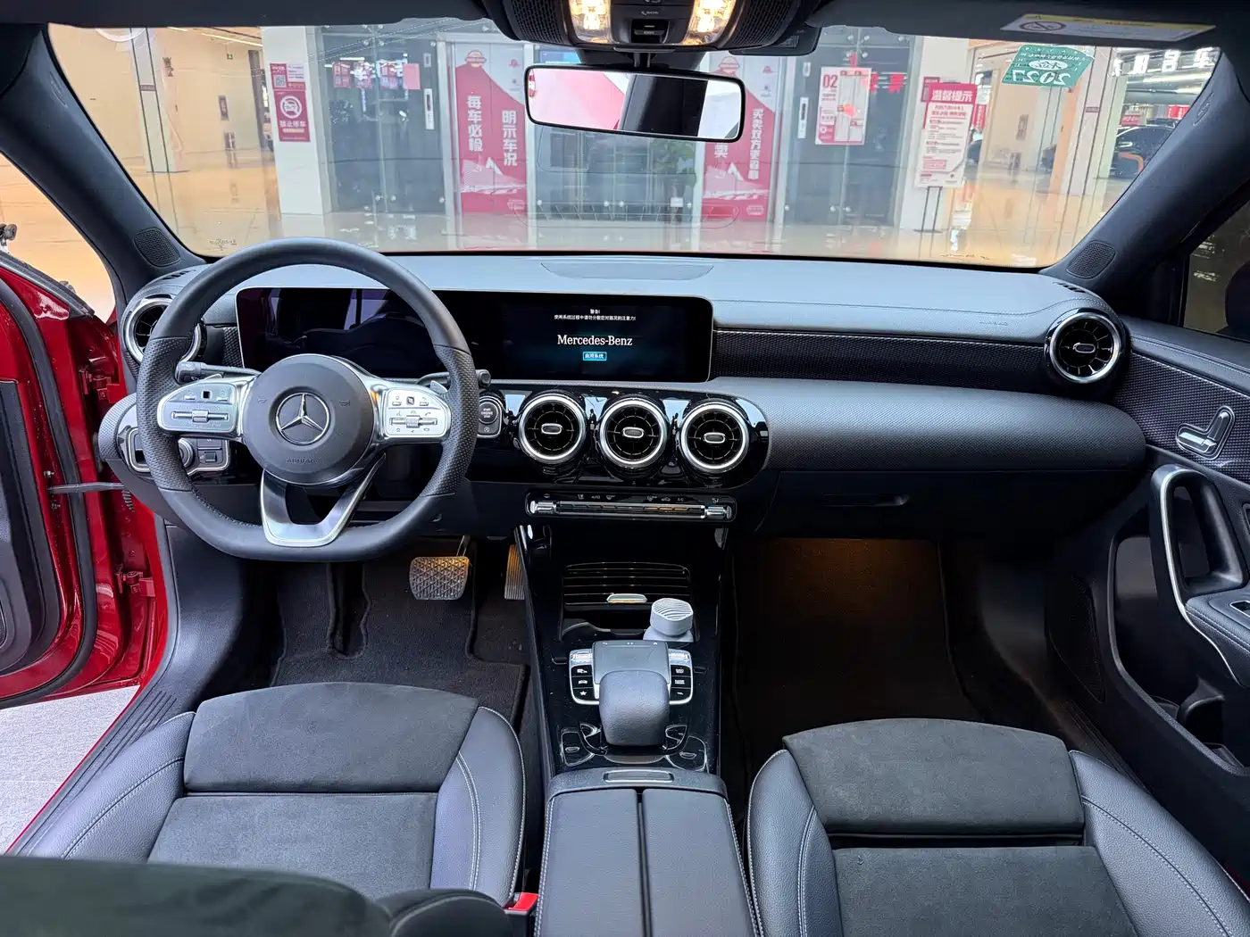 Mercedes-Benz A-Class 2019 A 200 L Sport Sedan фото 7