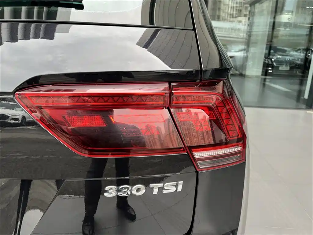 Volkswagen Tiguan 2017 330TSI 4WD Creative фото 13