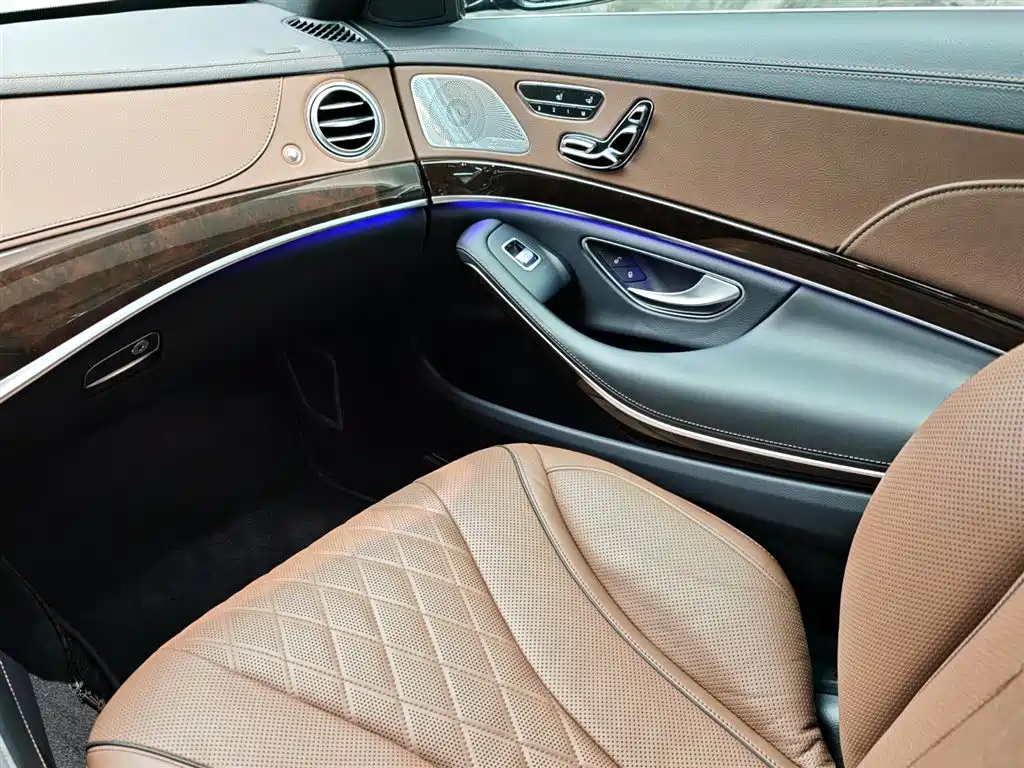Mercedes-Benz Maybach S-Class 2019 Facelift S 450 4MATIC фото 18