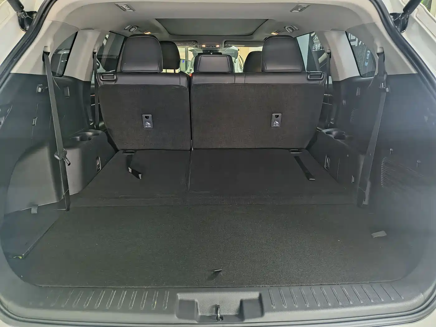 Toyota Highlander 2022 380T 4WD Luxury 7-Seater фото 8