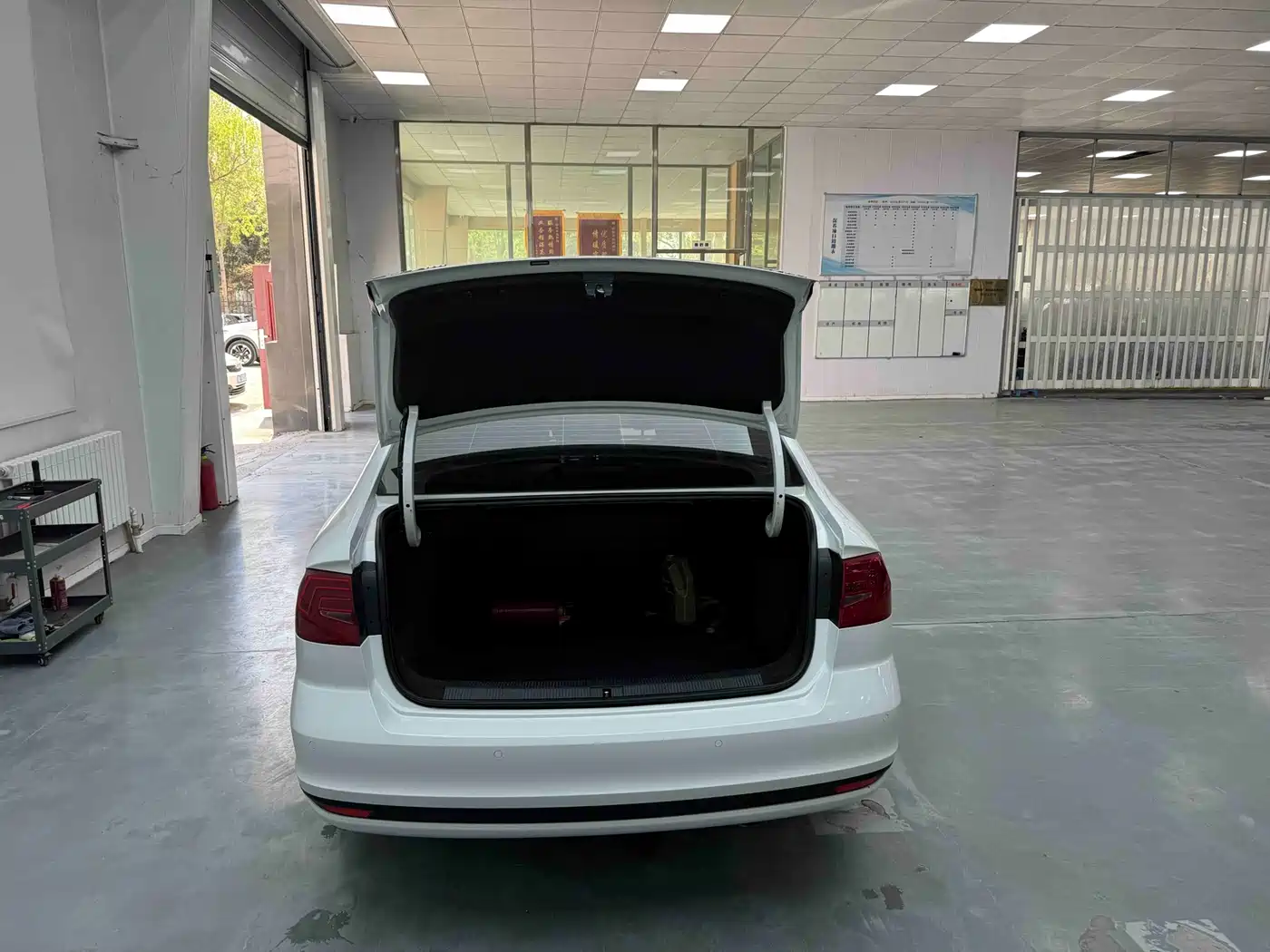 Volkswagen Bora 2018 1.5L Automatic Fashion фото 15