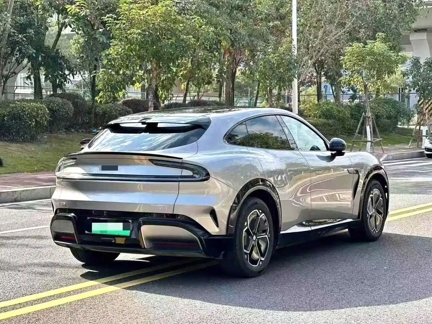 Xiaomi Auto Xiaomi YU7 2025 Extended Range RWD Edition фото 3