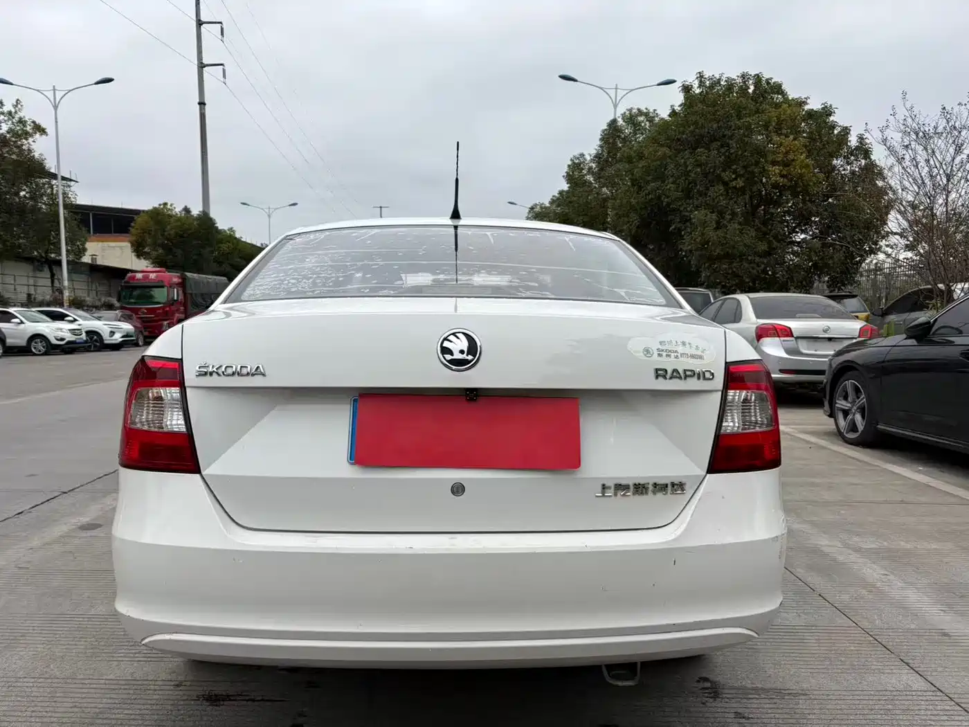 Škoda Rapid 2016 1.4L Manual Forward Edition фото 8