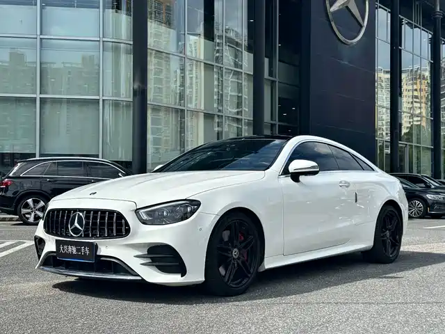 Mercedes-Benz E-Class Рестайлинг, E 300, купе