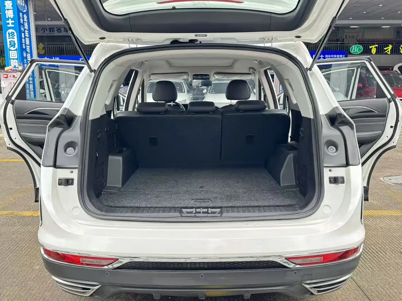 Jetour X90 2021 2021 1.5T DCT Shadow Intelligence 5-seater