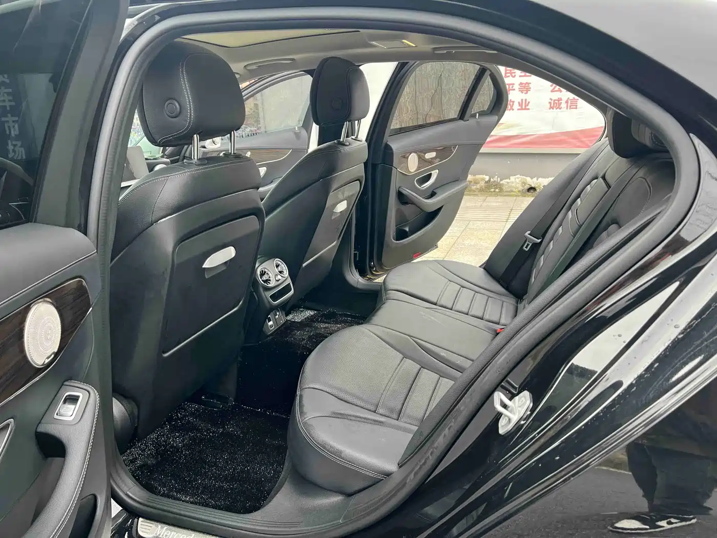 MERCEDES-BENZ C CLASS