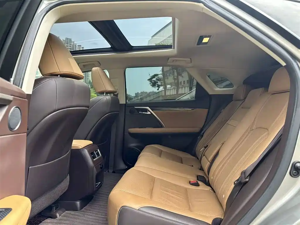 LEXUS RX