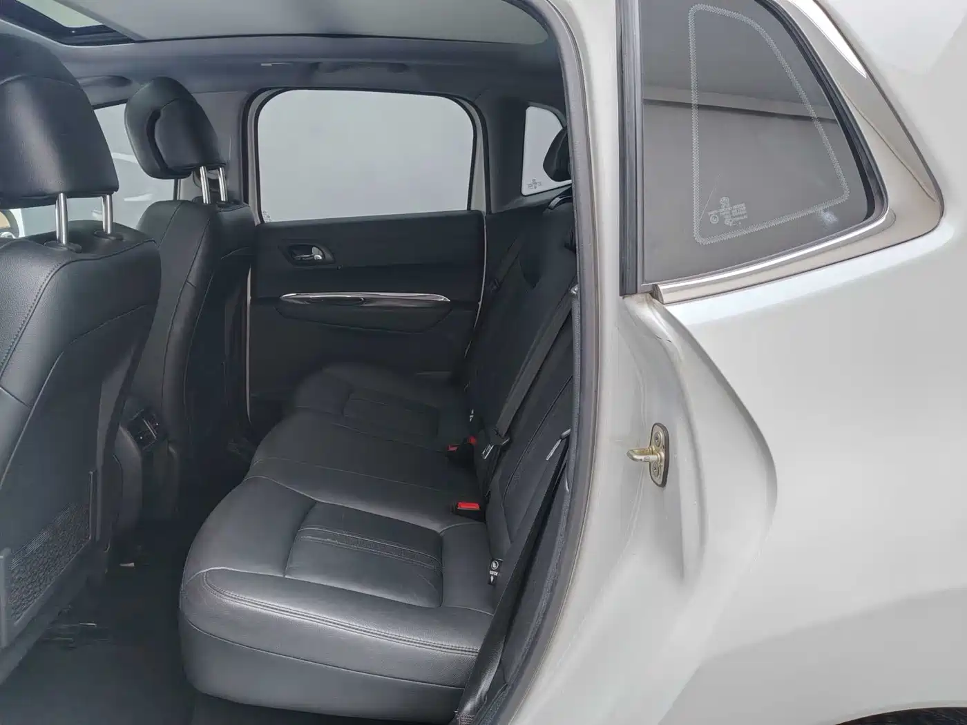 Peugeot 3008 2015 1.6THP Automatic Top Style Edition фото 18