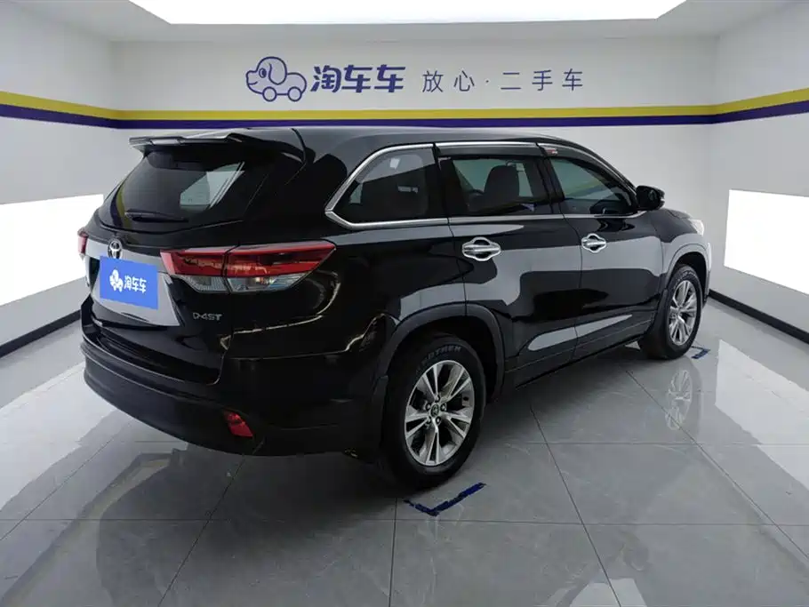 Toyota Highlander 2018 2.0T 2WD Elite 7-seater (China V) фото 3