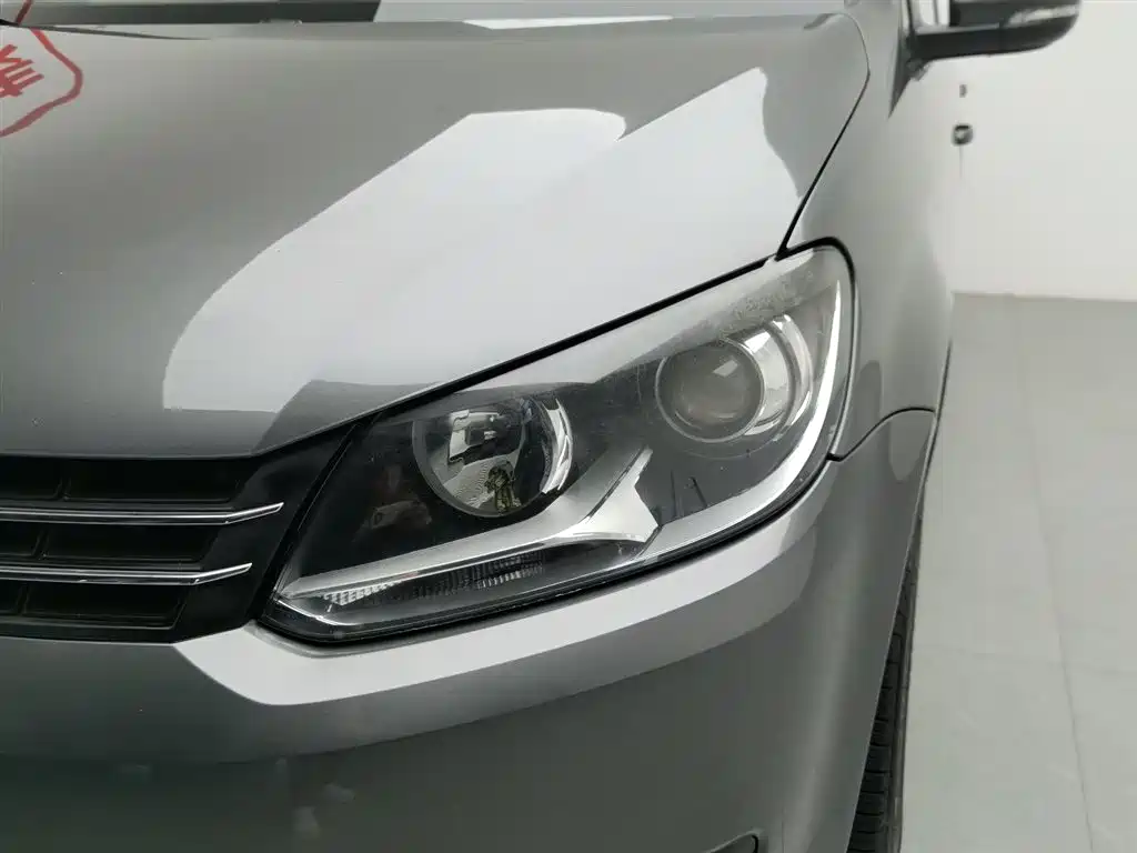 Volkswagen Touran 2015 1.4T Manual Trend Edition 5-seater фото 7