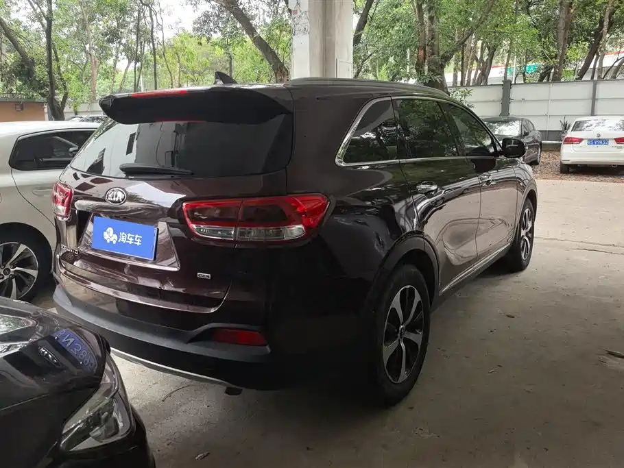 Kia Sorento 2015 Sorento L 2.4L Gasoline 4WD Elite 7-Seater China V фото 3