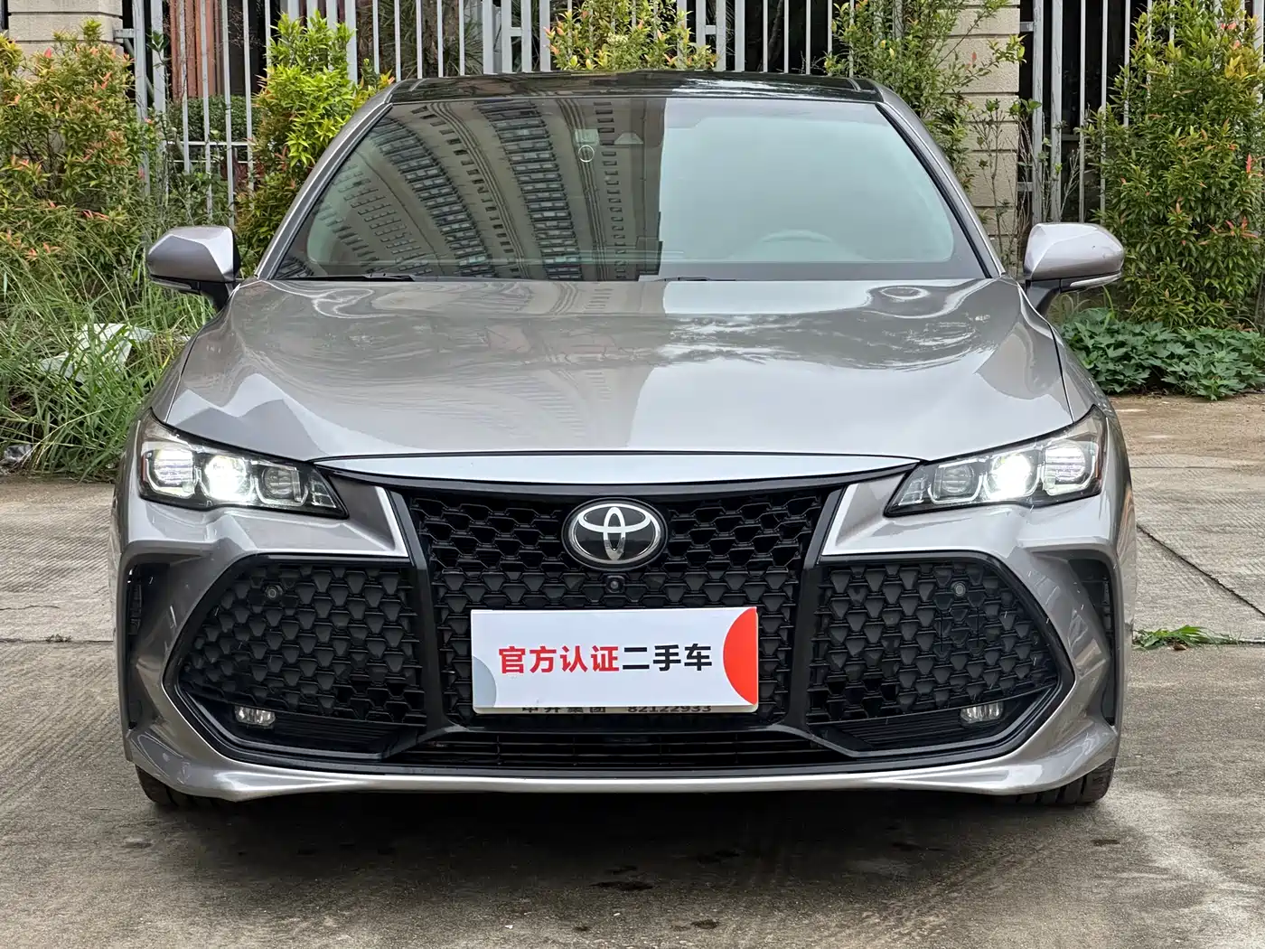 Toyota Avalon 2019 2.5L Touring Premium Edition China VI фото 2
