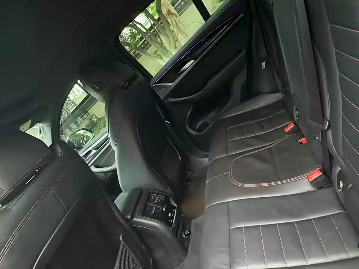 Фото 9 - BMW X4