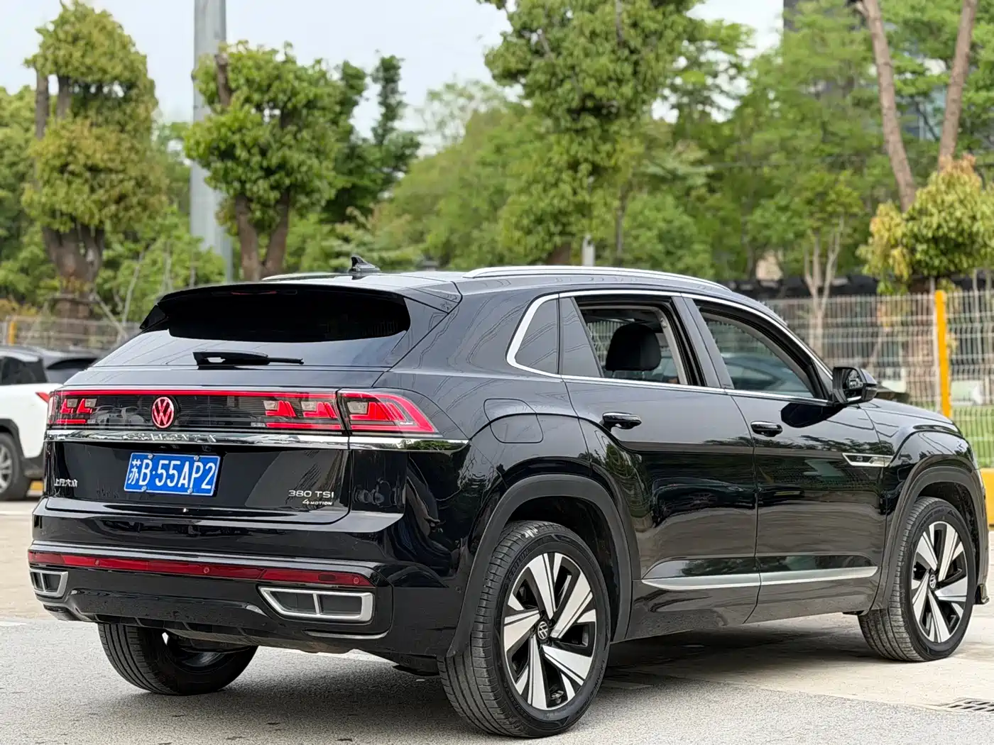 Volkswagen Teramont 2023 380TSI AWD Exclusive Luxury Edition фото 7