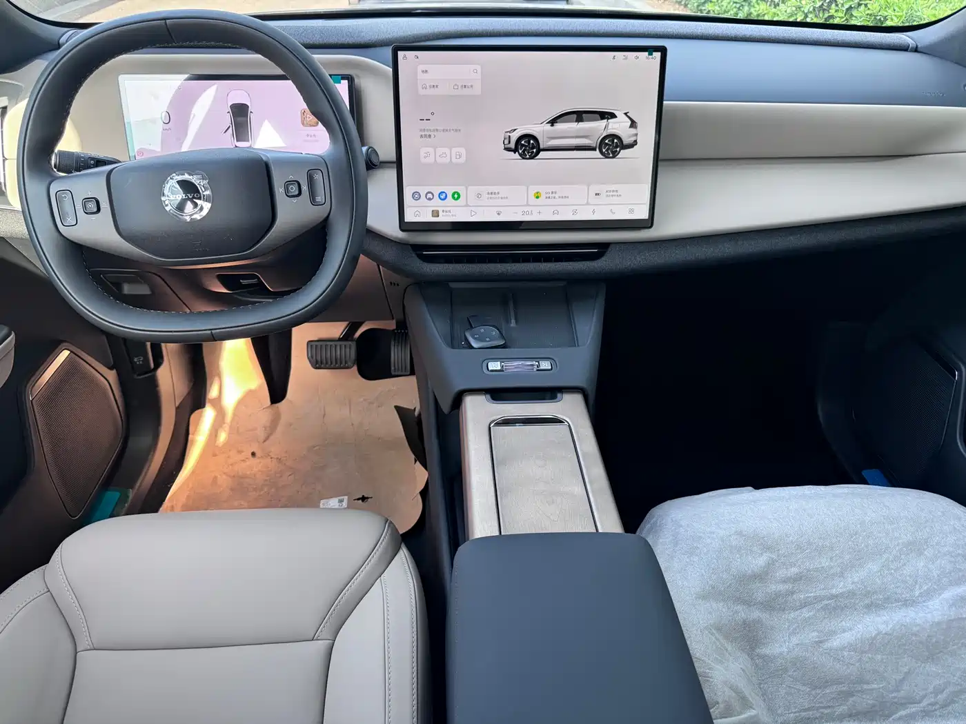 Volvo XC70 Plug-in Hybrid 2026 2026 AWD Extended Range Core