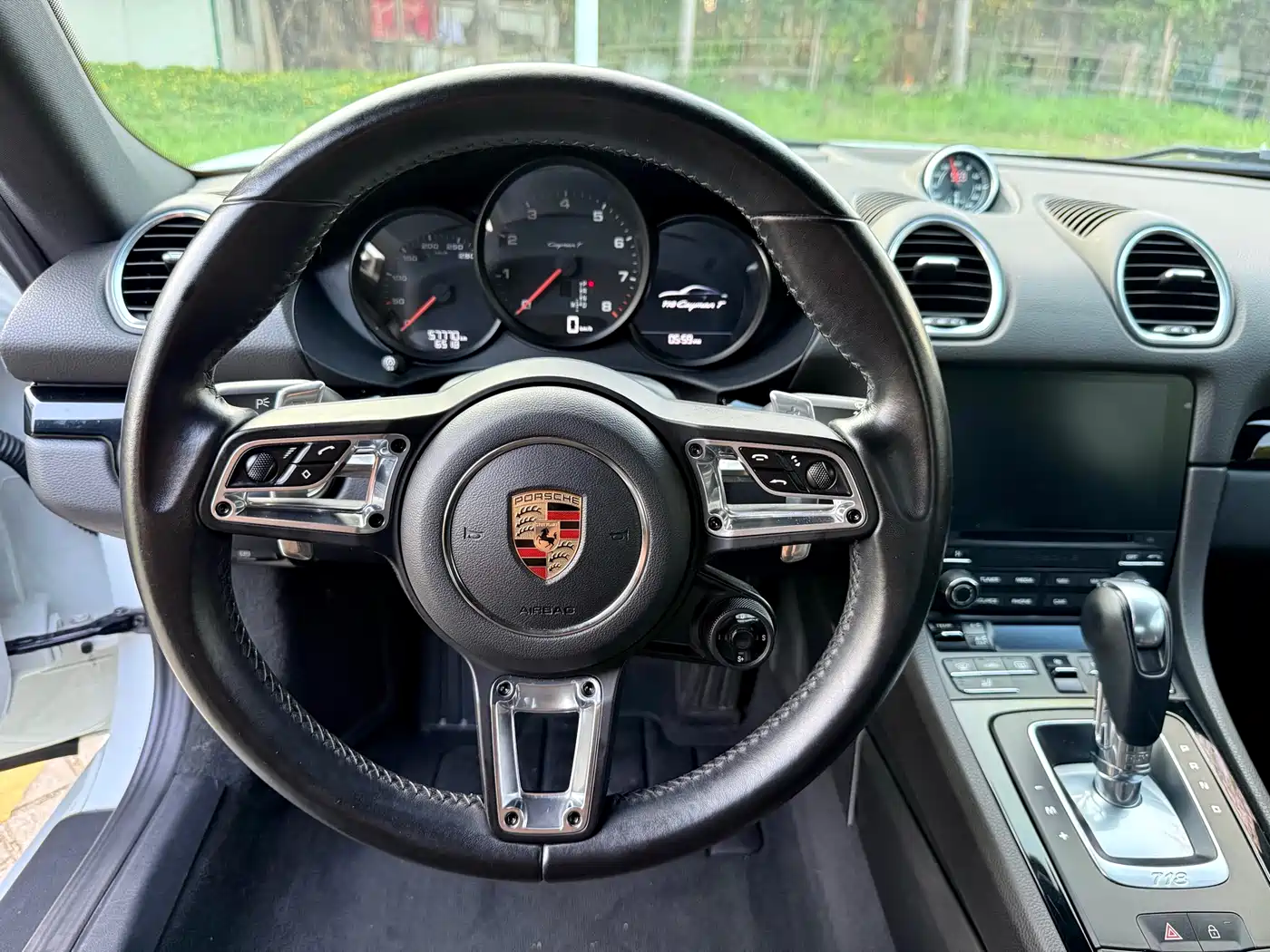 Porsche 718 2019 Cayman T 2.0T фото 6